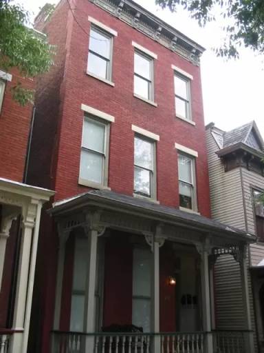 Main picture of 408 W Marshall St
