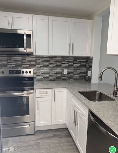 Main picture of 1195 Clam Ct