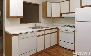 Main picture of 202 Main St