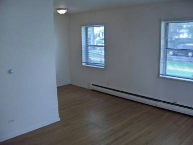 Main picture of 2113 Darrow Ave