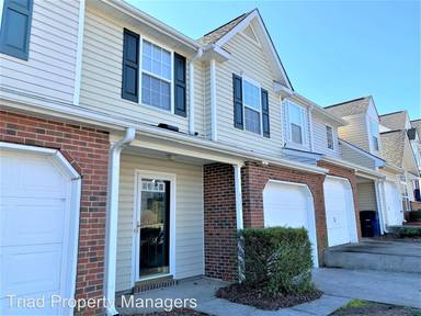 Main picture of 435 Luzelle Dr