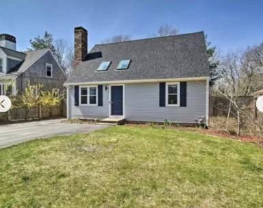 Main picture of 9 Maine Ave