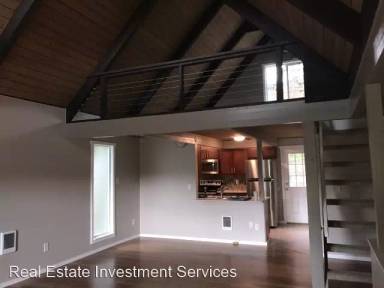 Main picture of 4221 67th Ave W