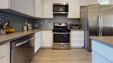 Main picture of 5124 Ewing St