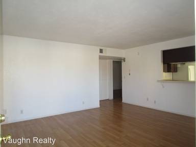 Main picture of 704 S Norma St