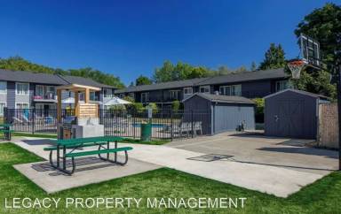 Main picture of 11177 NE Weidler St
