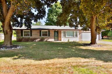 Main picture of 2706 Fleetwood Dr