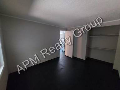 Main picture of 3057 Howell Ct