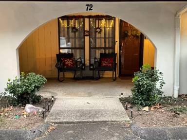 Main picture of 210 Old Hickory Blvd