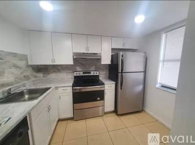 Main picture of 15322 Sunset Dr