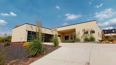 Main picture of 2183 Salida del Sol