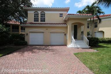 Main picture of 400 Lambiance Cir