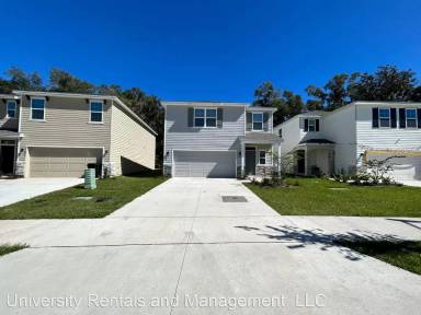 Main picture of 4695 SW 51st Dr