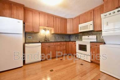 Main picture of 5800 Main Point Blvd - 4