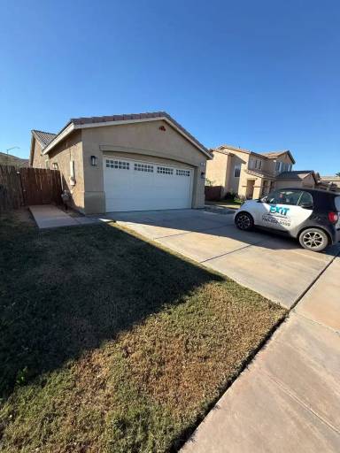 Main picture of 867 Fieldview Ave