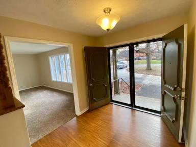 Main picture of 3925 Halehaven Dr