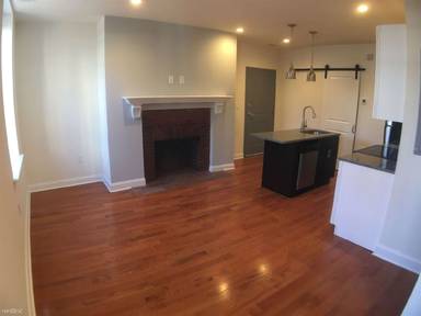 Main picture of 2122 Locust St