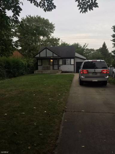 Main picture of 13320 Saint Andrews Ave