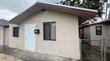 Main picture of 9421 NW 30th Ct