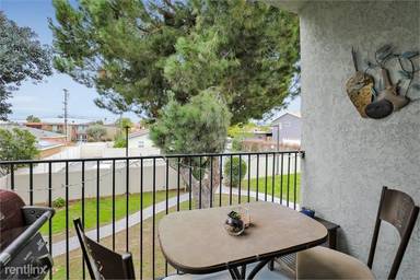 Main picture of 4820 68th St