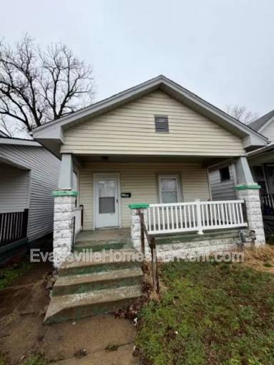 Main picture of 219 W Louisiana St