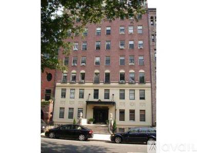 Main picture of 180 Commonwealth Ave