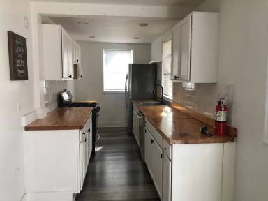 Main picture of 1914 Letitia Ave
