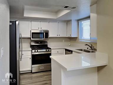 Main picture of 5825 Goodsprings Ct