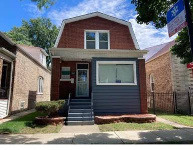 Main picture of 7621 S King Dr