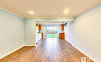Main picture of 18708 Flower Hill Way