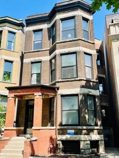 Main picture of 2109 N Kenmore Ave