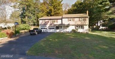 Main picture of 102 Serif Ln