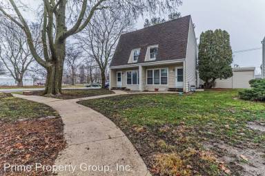 Main picture of 701B Kenwood Rd