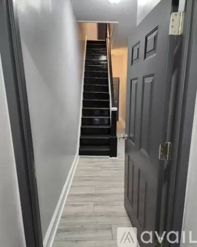 Main picture of 425 Main St