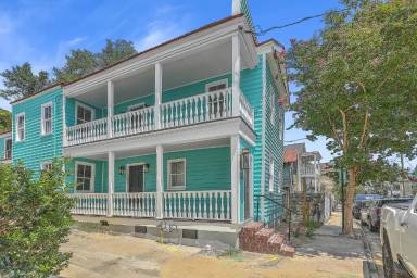 Main picture of 66 South St