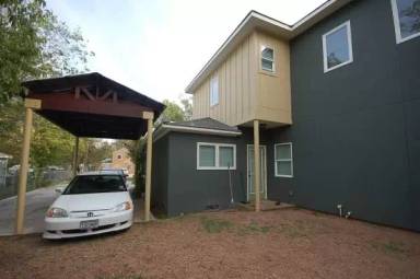 Main picture of 4406 Bennett Ave