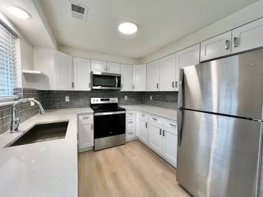 Main picture of 1640 Cheyenne Ave