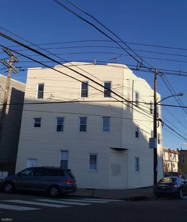 Main picture of 220 Old Bergen Rd