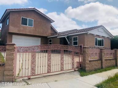 Main picture of 7791 Shadyglade Ln