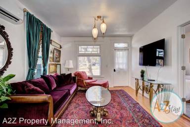 Main picture of 1004 N 13th St