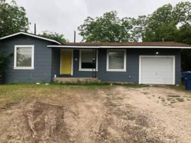 Main picture of 702 Jennings Ave