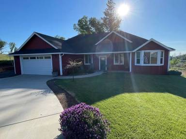 Main picture of 6395 Shade Tree Ln