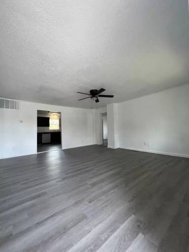 Main picture of 917 N Brown Ave