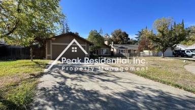 Main picture of 105 Winchester Ct
