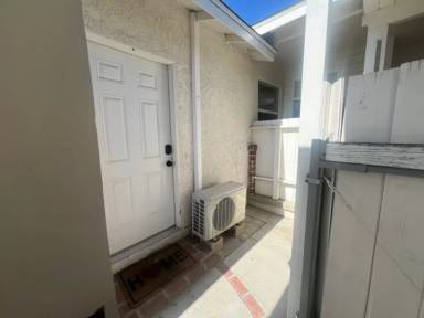 Main picture of 7009 Jumilla Ave