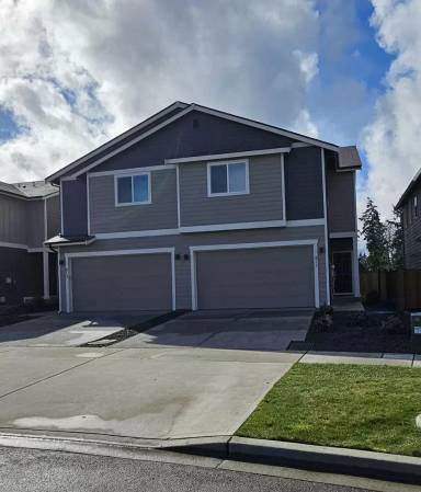 Main picture of 811 Vine Maple St SE
