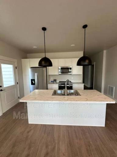 Main picture of 6023 Elysian Rd