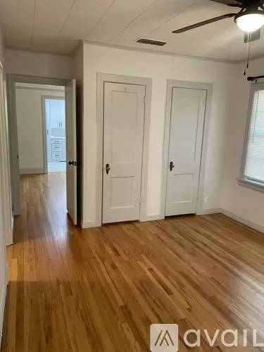 Main picture of 122 Rowland Pl