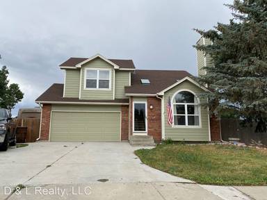 Main picture of 4544 Bramble Ln