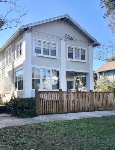 Main picture of 2312 Forbes St